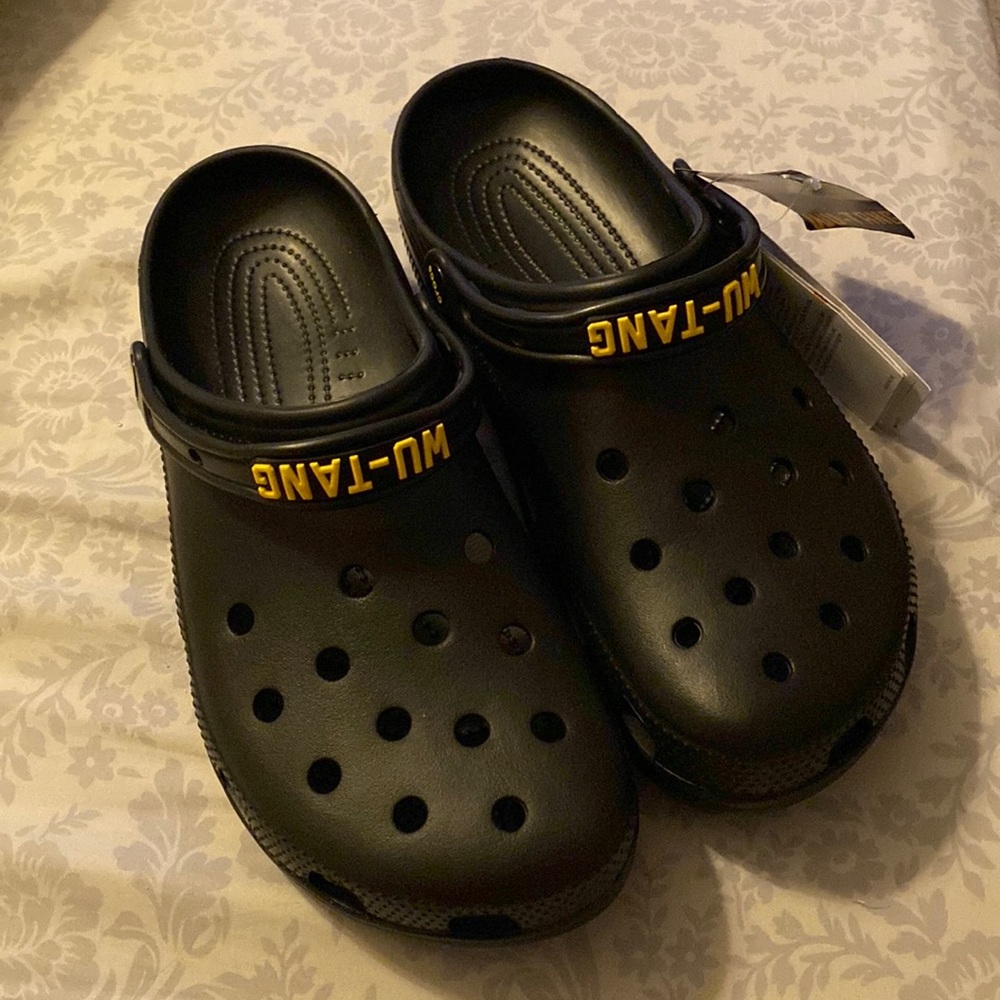 Wutang Crocs